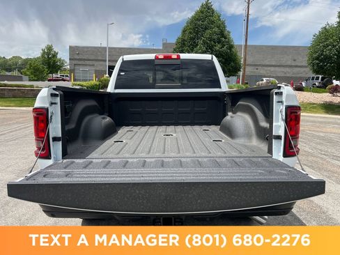 New 2026 RAM 2500 Tradesman AWD/4WD image 22