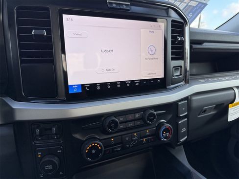 New 2026 Ford F250 XLT w/ XLT Premium Package image 48