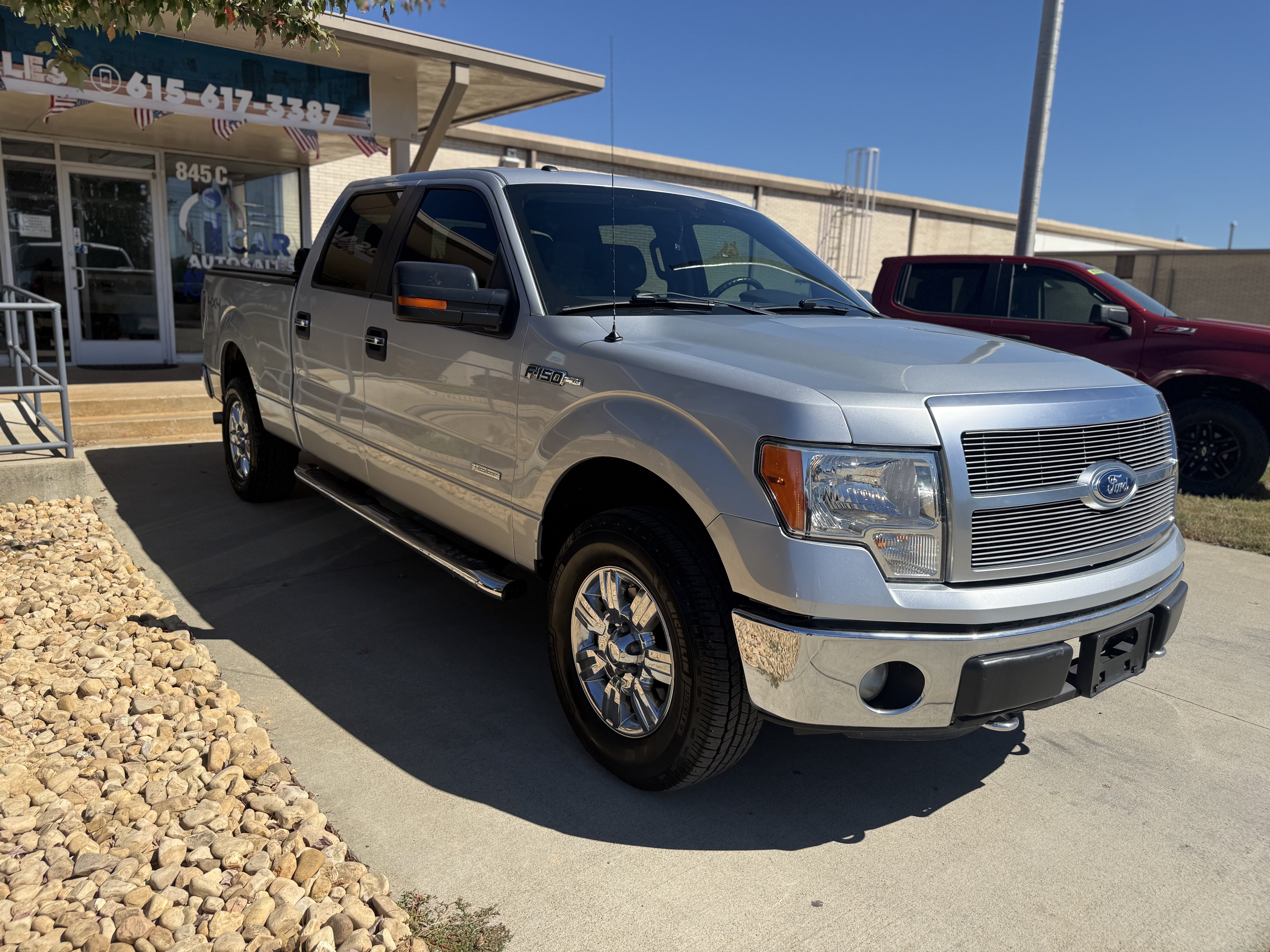 Used 2012 Ford F150 XLT w/ XLT Chrome Pkg AWD/4WD image 8