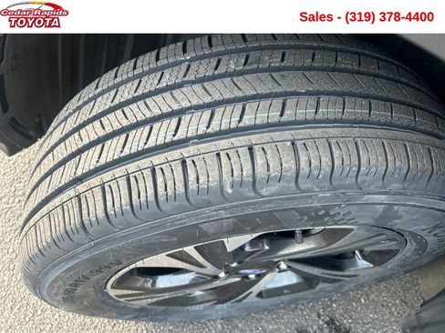 Used 2024 Subaru Crosstrek 2.0i Premium image 26