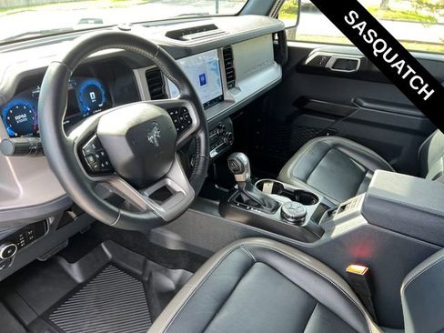 Used 2025 Ford Bronco Outer Banks w/ Sasquatch Package AWD/4WD image 19