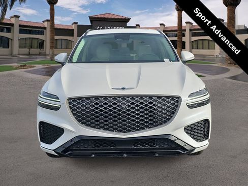 Used 2023 Genesis GV70 3.5T Sport w/ Sport Advanced Package image 3