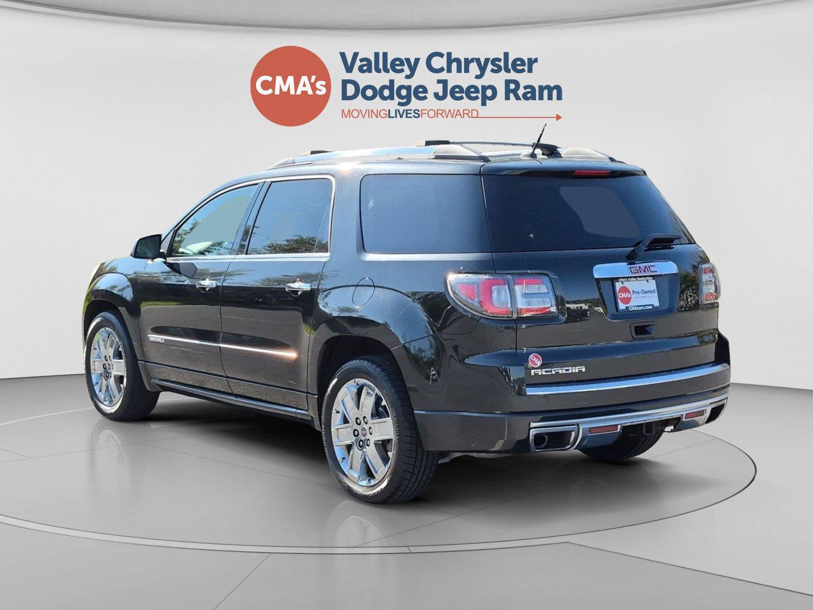 Used 2015 GMC Acadia Denali FWD image 3