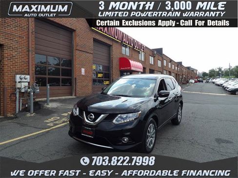 Used 2015 Nissan Rogue S image 1