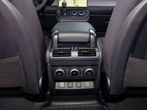 New 2026 Land Rover Defender 110 X AWD/4WD image 50