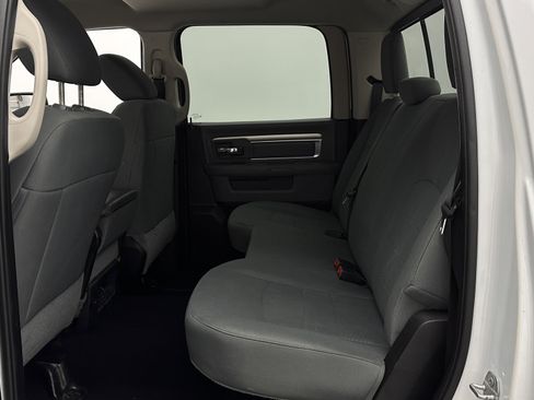 Used 2020 RAM 1500 Classic SLT image 23