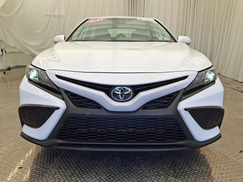 Certified 2024 Toyota Camry SE image 28