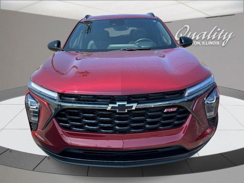 Used 2024 Chevrolet Trax RS w/ Sunroof Package FWD image 11