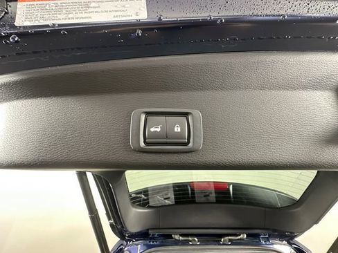 New 2026 Mitsubishi Outlander SE image 9