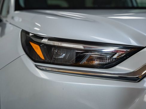 Used 2024 Toyota Grand Highlander XLE image 15