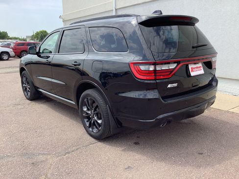 Used 2023 Dodge Durango GT AWD/4WD image 6