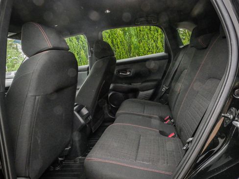 Certified 2025 Honda HR-V Sport image 29