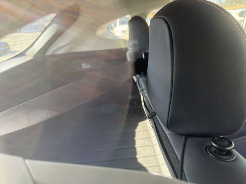 Used 2019 Subaru Crosstrek 2.0i Limited w/ Moonroof Package w/Navigation image 21