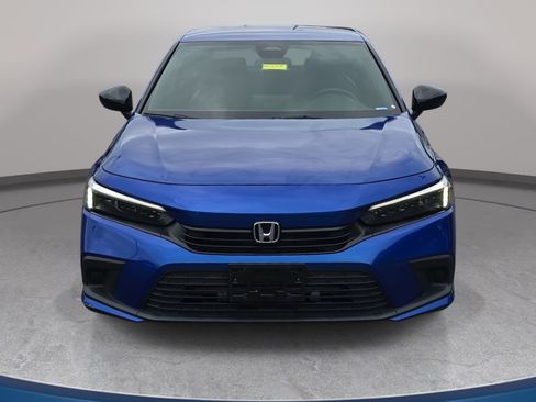 Used 2024 Honda Civic Sport image 2
