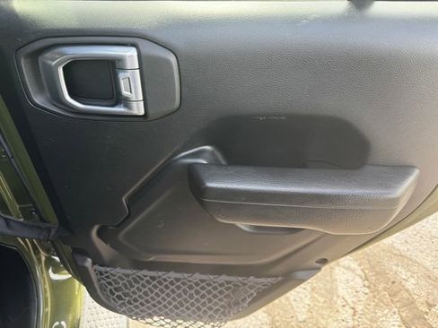 Certified 2023 Jeep Wrangler Unlimited Sport AWD/4WD image 15