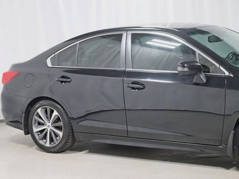Used 2015 Subaru Legacy 2.5i Limited AWD/4WD image 3