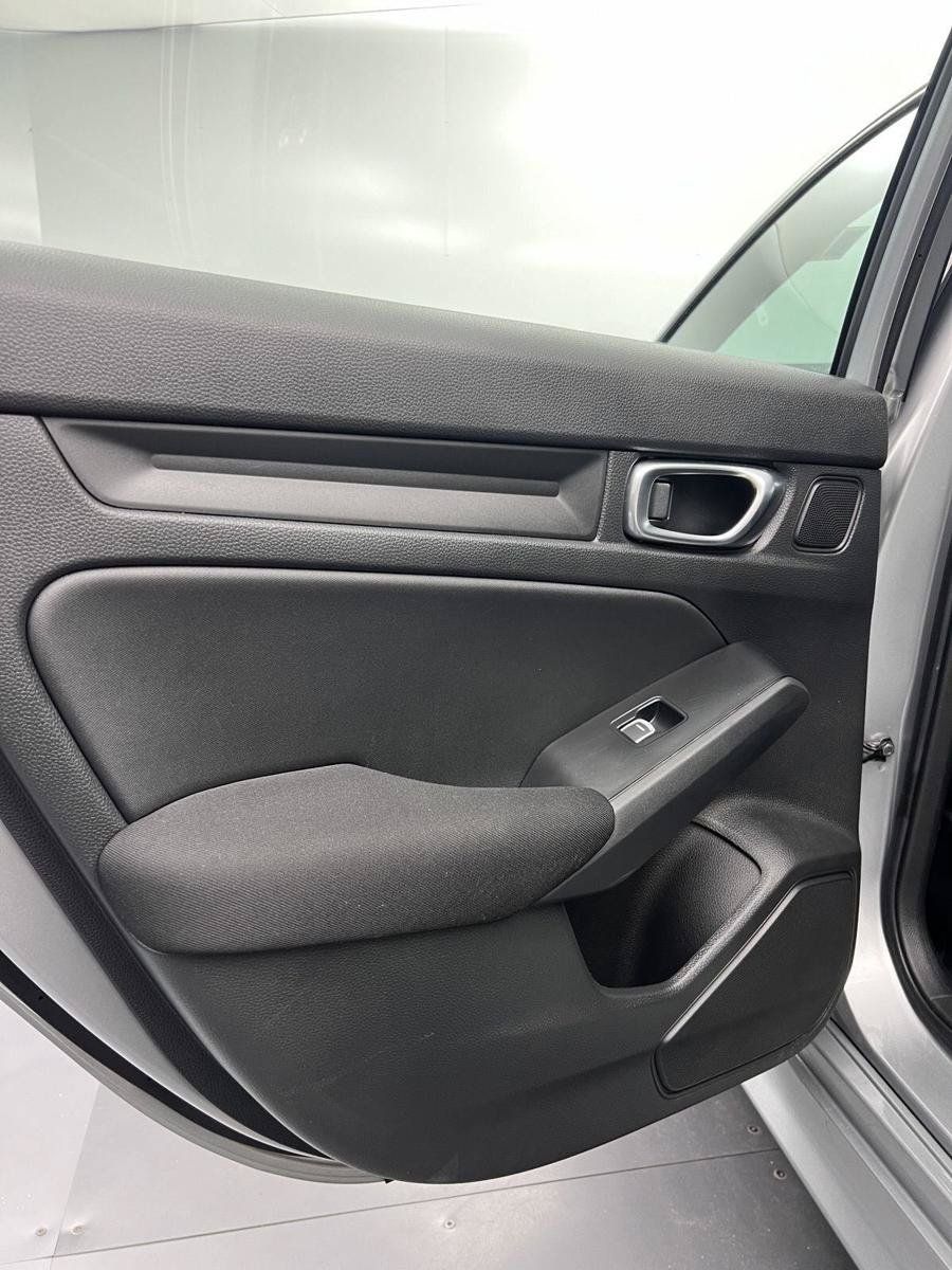 Certified 2025 Honda Civic Sport image 18