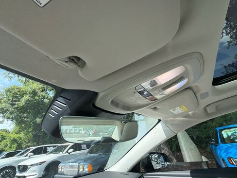 Certified 2024 Volvo S60 B5 Plus FWD image 33