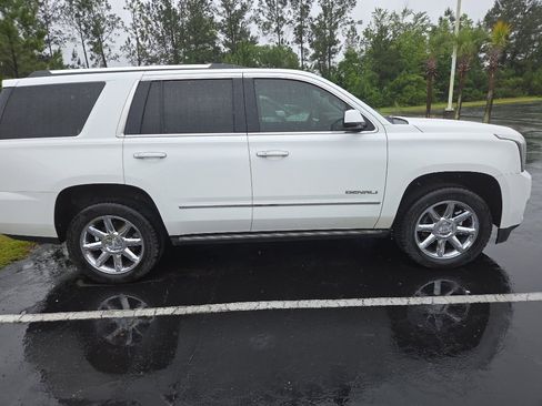 Used 2017 GMC Yukon Denali w/ Open Road Package RWD image 5