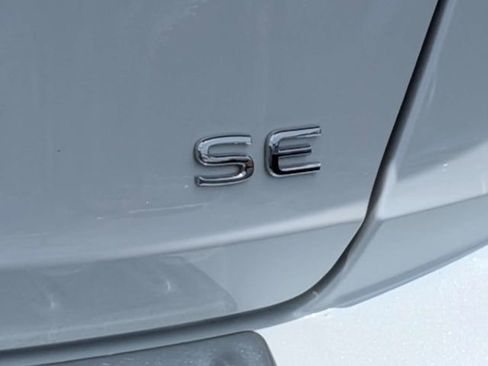Certified 2023 Volkswagen Jetta SE FWD image 11