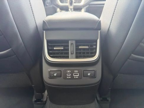 Used 2023 Subaru Outback Limited AWD/4WD image 29