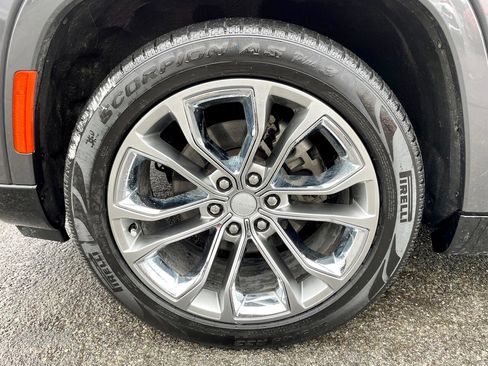 Used 2022 Jeep Grand Wagoneer Series I image 22