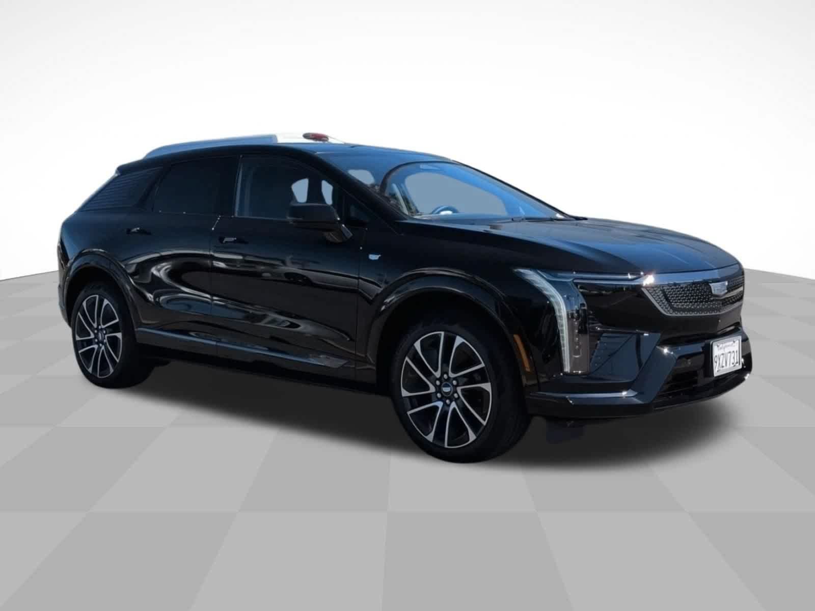 Used 2026 Cadillac Optiq Sport 1 AWD/4WD image 3