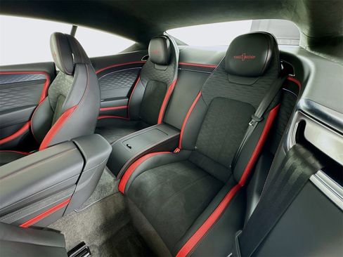 Used 2025 Bentley Continental GT Speed image 24