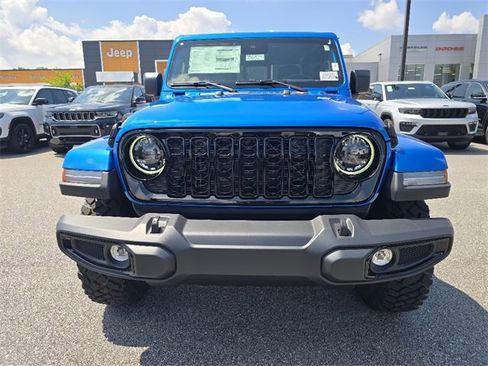 New 2025 Jeep Gladiator Willys image 15