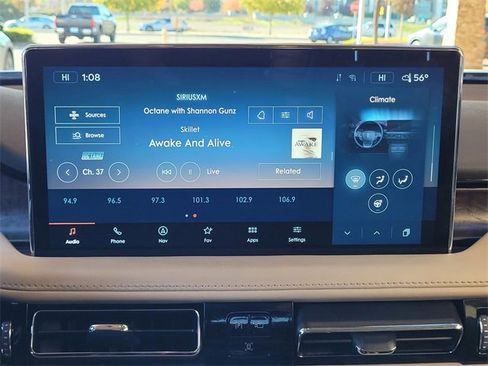 Used 2022 Lincoln Nautilus Reserve w/ Equipment Group 201A image 24