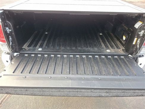 Used 2022 Toyota Tacoma TRD Sport image 29