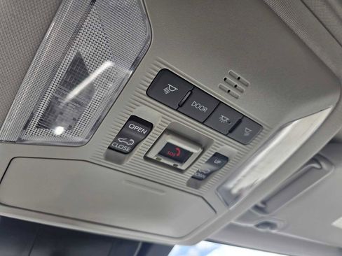 Used 2025 Toyota RAV4 XLE w/ Convenience Package image 34