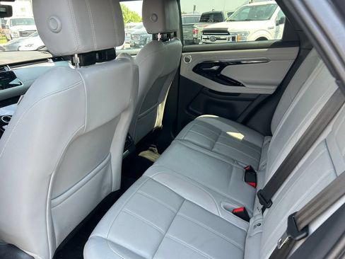 Used 2020 Land Rover Range Rover Evoque SE AWD/4WD image 31