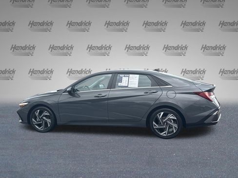 Used 2025 Hyundai Elantra Limited FWD image 6