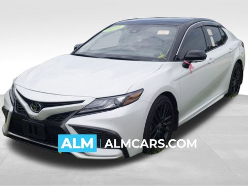 Used 2021 Toyota Camry XSE FWD image 1