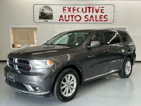 Used 2019 Dodge Durango SXT w/ 3rd Row Seating Group image 1