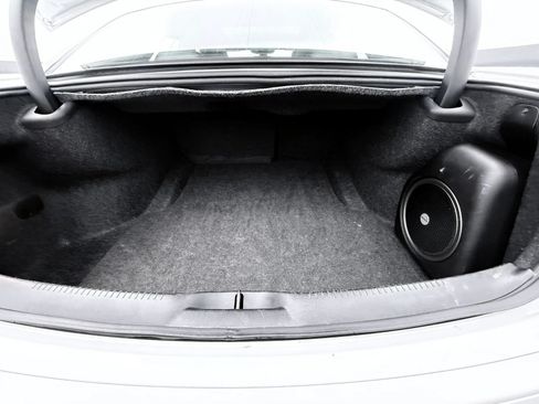 Used 2023 Chrysler 300 S RWD image 28