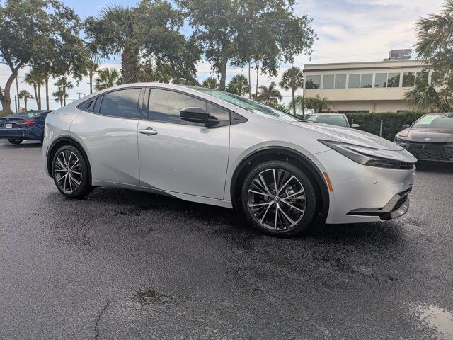 New 2024 Toyota Corolla LE FWD image 2