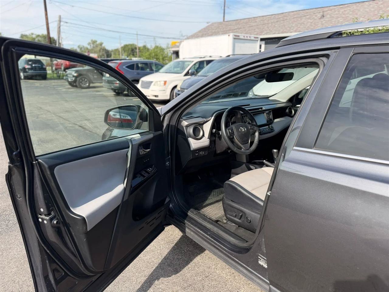 Used 2017 Toyota RAV4 Limited w/ All Weather Liner Package AWD/4WD image 20