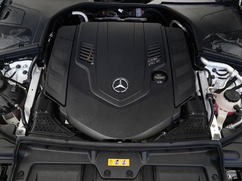 New 2026 Mercedes-Benz Maybach S 580 4MATIC image 33
