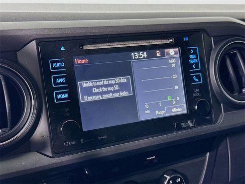 Used 2017 Toyota Tacoma TRD Sport w/ Tow Package image 24