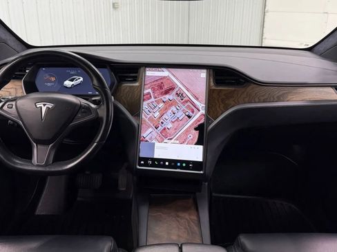 Used 2019 Tesla Model X 100D image 13