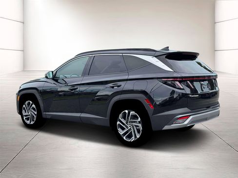New 2026 Hyundai Tucson Limited FWD image 4
