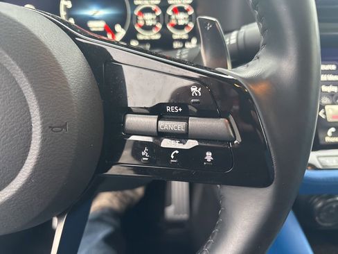 Used 2024 Nissan Z Performance w/ Floor Mat Package image 21