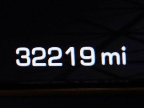 Used 2024 GMC Sierra 2500 AT4 w/ AT4 Preferred Package image 20