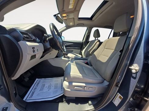 Used 2017 Honda Pilot EX-L image 9