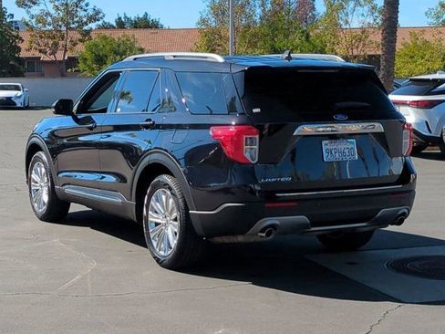 Used 2023 Ford Explorer Limited w/ Limited Technology Package image 7