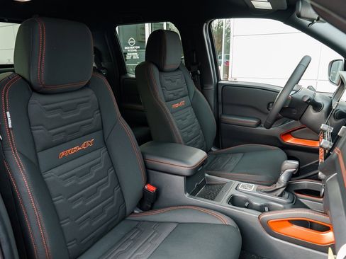 New 2026 Nissan Frontier PRO-4X w/ Pro-4x Convenience Package image 28