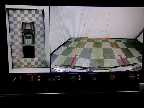 Certified 2024 GMC Sierra 1500 Elevation w/ Elevation Premium Package image 6