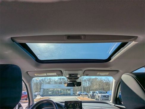 Certified 2025 Acura ADX FWD image 18